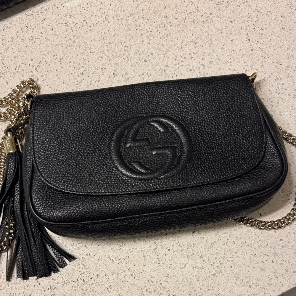 Gucci Black Leather Crossbody Bag with Chain